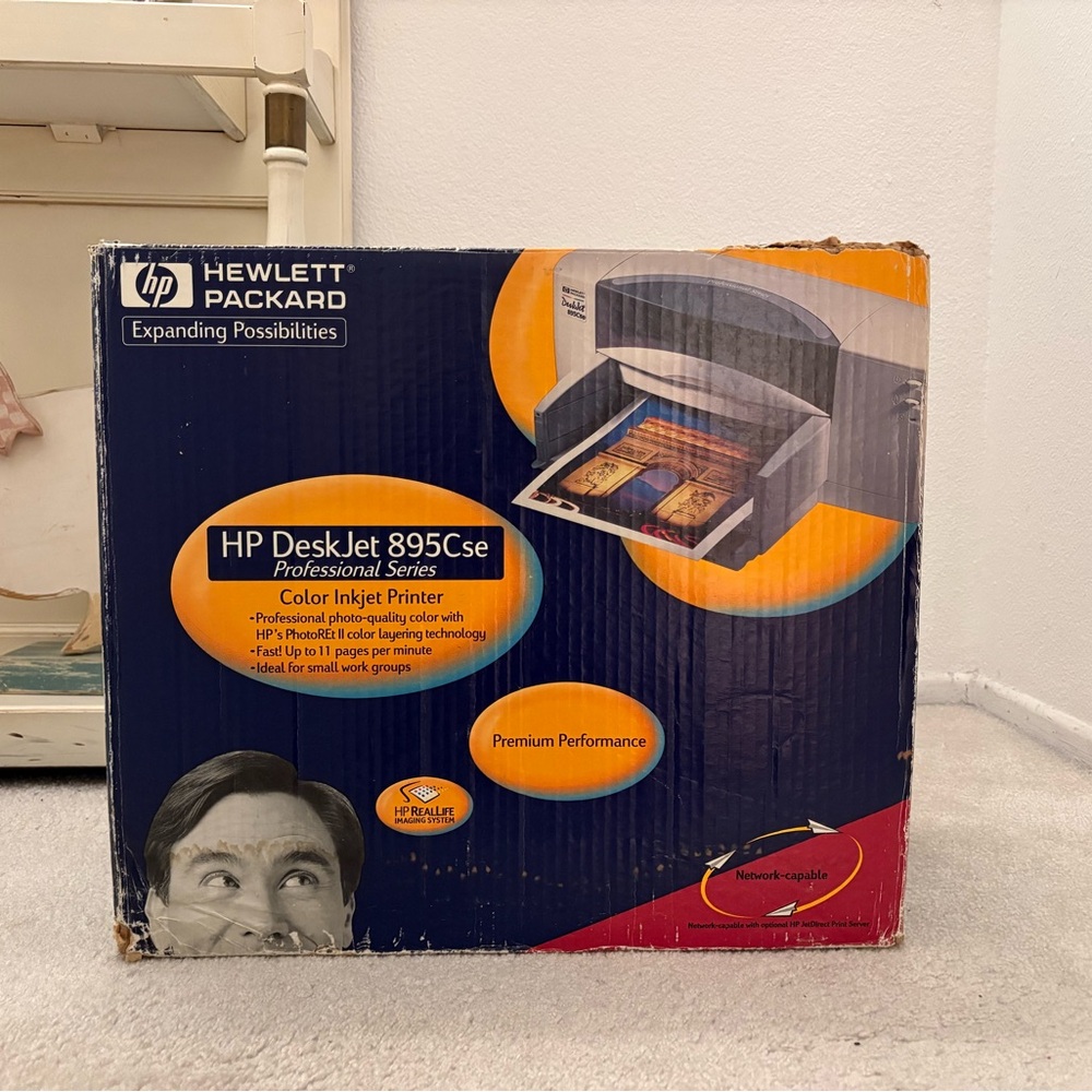 HP DeskJet 895Cse Color Inkjet Printer